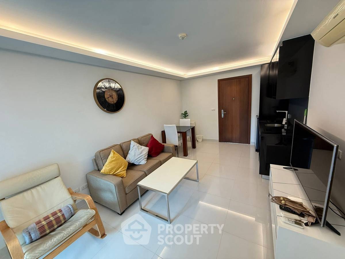 picture 1-BR Condo at Club Royal Condominiums close to Sanctuary of Truth (ID 2285471) - 2/11