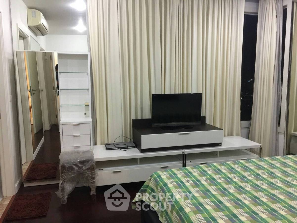 รูป คอนโด 2-ห้องนอน ที่ แมนฮัตตัน ชิดลม ใกล้ BTS ชิดลม (ID 881768) - รูปที่ 4/22
