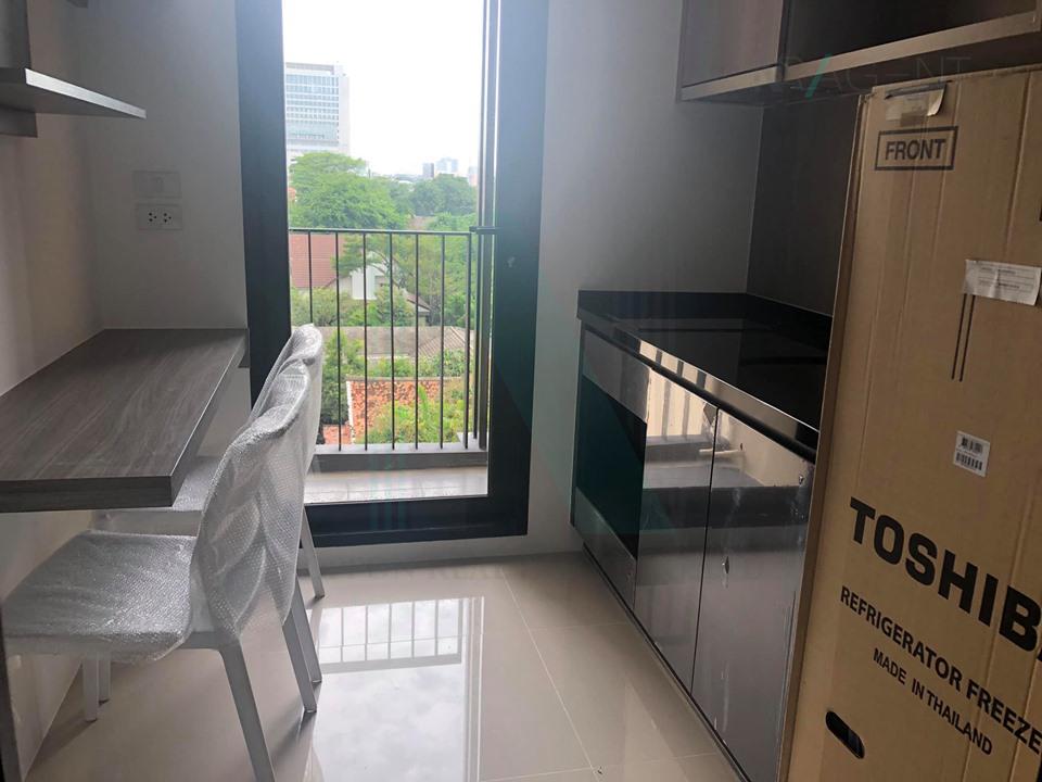 picture 🎉 For Rent Condo LYSS CONDOMINIUM RATCHAYOTHIN Building 1, Floor 7,1 bed room, Room size 28.00 sqm - 5/8