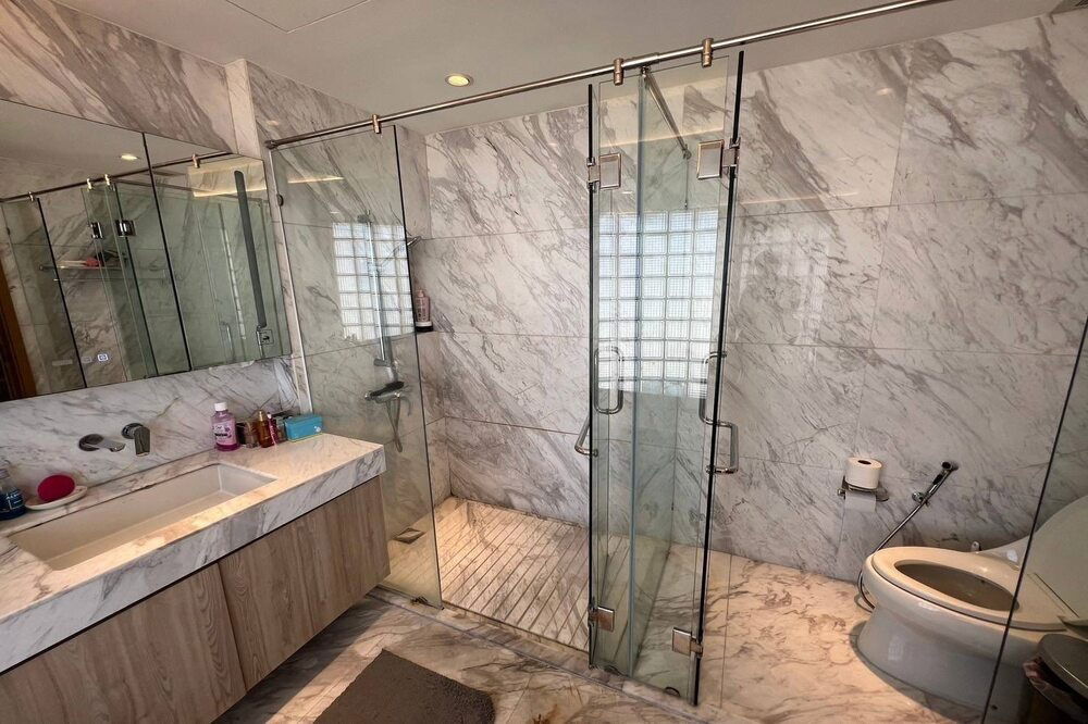 picture  For Sale !! high floor 20++, private swimming pool!!🔥 Code C20250800091....Le Raffine Sukhumvit 24, 3 bed Duplex, 5 bath, furnished, Special Deal!!📣 - 16/17