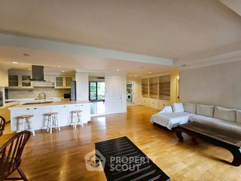 3-BR Condo at Supreme Ville Condominium near MRT Khlong Toei (ID 2292680)