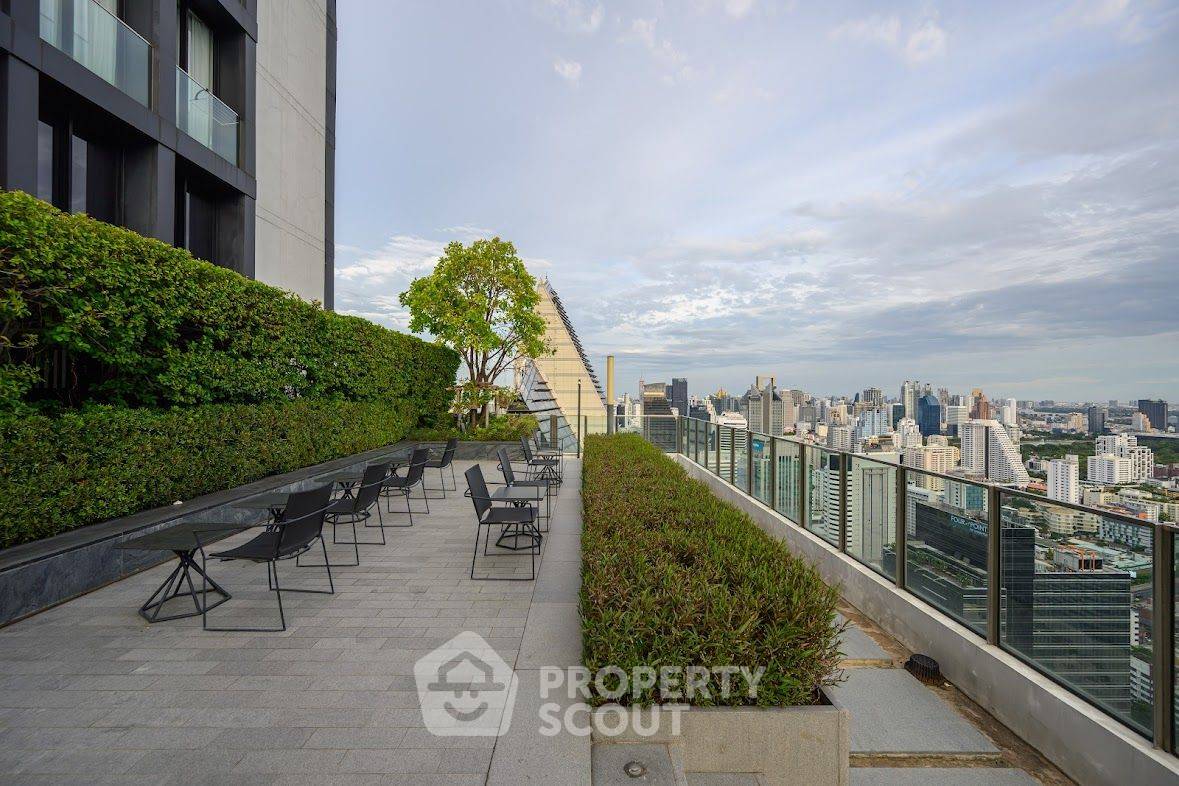 picture 2-BR Condo at Noble Ploenchit near BTS Phloen Chit (ID 2283075) - 13/13
