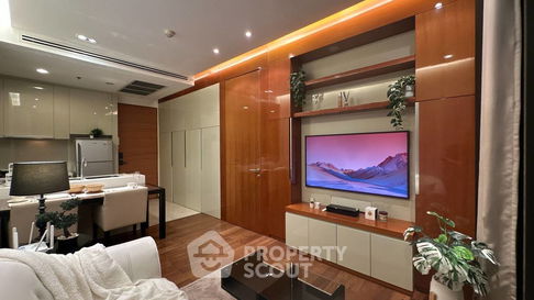 1-BR Condo at The Address Sukhumvit 28 near BTS Phrom Phong (ID 2287179)