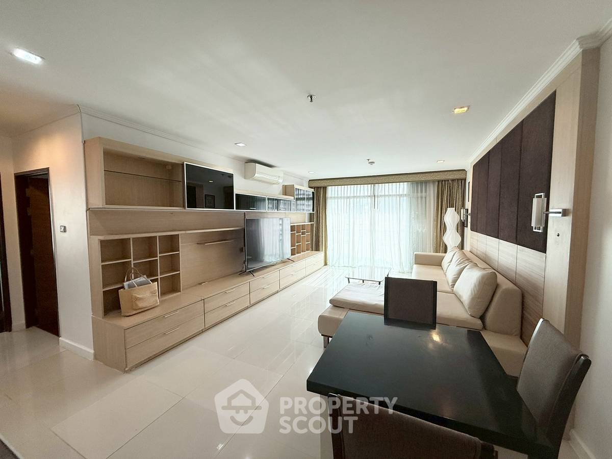 รูป คอนโด 2-ห้องนอน ที่ สุขุมวิท ซิตี้ รีสอร์ท คอนโดมิเนียม ใกล้ BTS นานา (ID 2295258) - รูปที่ 3/15