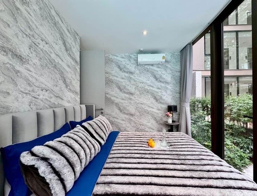 picture ⚡Rare Unit ⚡ Condo for sale, Fynn Asoke Sukhumvit 10, 3 bedrooms, Pool Access, can access the pool directly from the room - SW002929  - 29/36