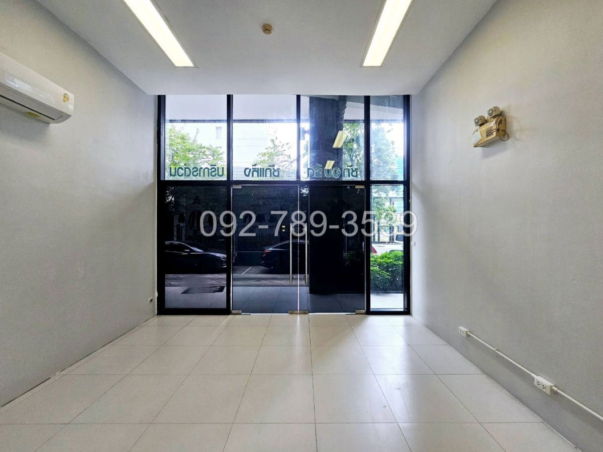 picture Shop room for rent at The Capital Condo Ratchaprarop-Vibhavadi - 15/21