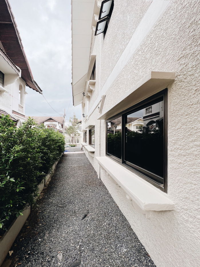 รูป  🏡 บ้านเดี่ยวหรู นาคนิวาส  ราคา 7.19 ล้าน ✨ ดีไซน์โมเดิร์น ฟังก์ชันครบครัน 📍 ทำเลศักยภาพ เดินทางสะดวก ใกล้เลียบด่วน 🚗 - รูปที่ 5/11