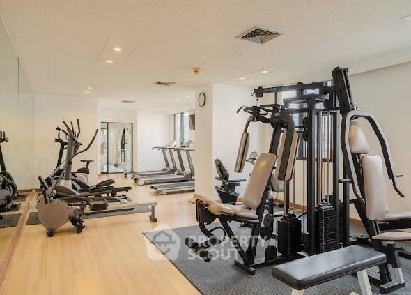 picture 2-BR Condo at Prasarnmit Place near MRT Sukhumvit (ID 1930573) - 18/21