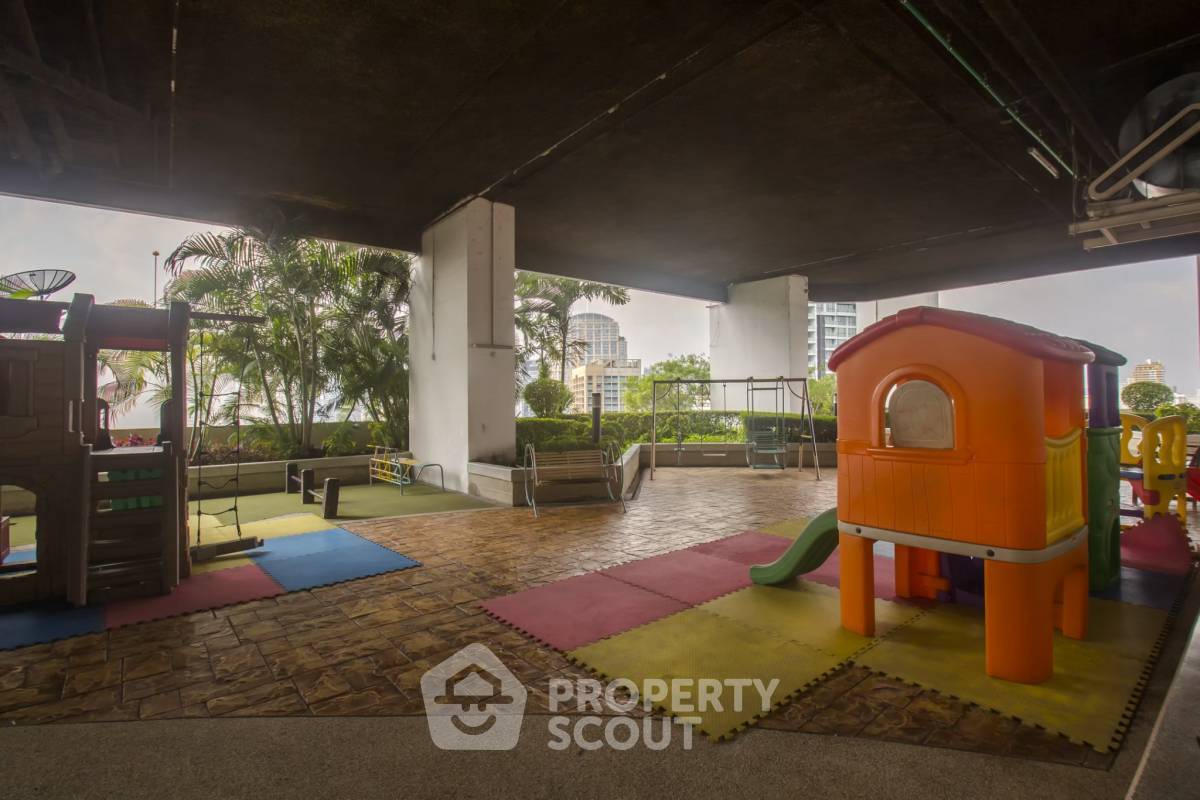 picture 1-BR Condo at The Waterford Diamond Tower Sukhumvit near BTS Phrom Phong (ID 530828) - 8/17