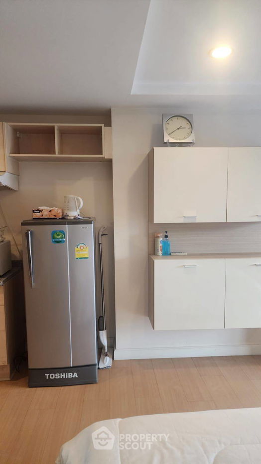 picture 1-BR Condo at The Trendy Condominium near BTS Nana (ID 1719277) - 4/6