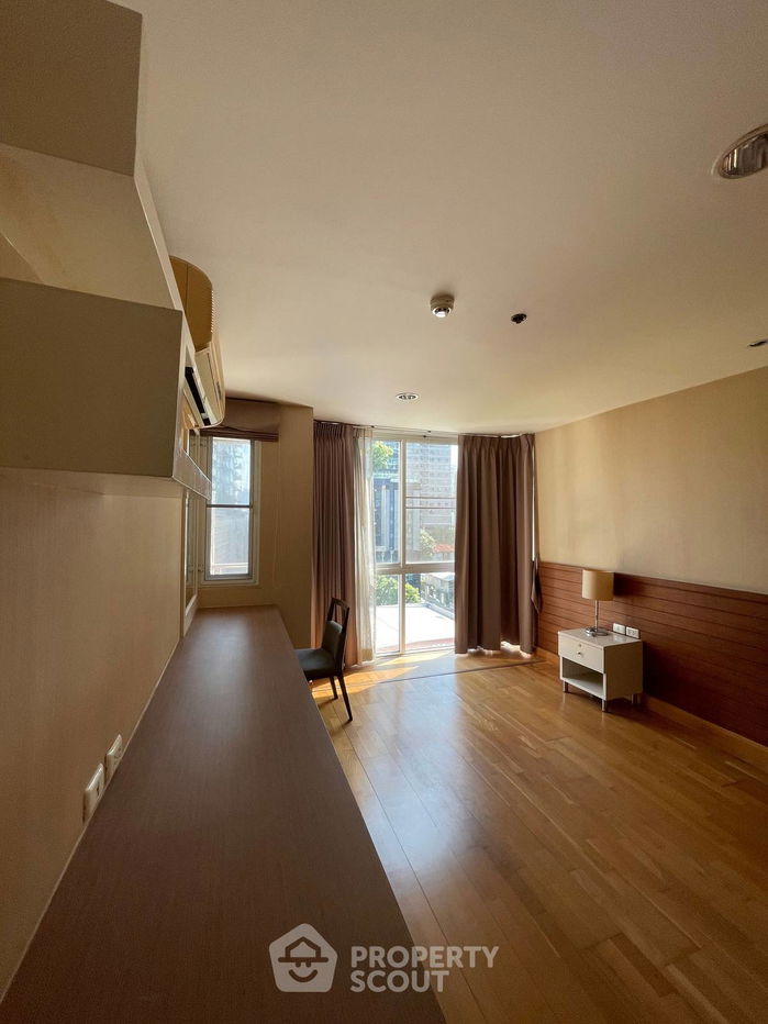 picture 2-BR Condo at Serene Place Sukhumvit 24 Condominium near BTS Phrom Phong (ID 1724267) - 8/11