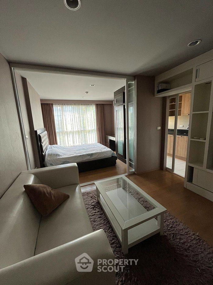 รูป คอนโด 1-ห้องนอน ที่ ไฮฟ์ สุขุมวิท 65 ใกล้ BTS เอกมัย (ID 551973) - รูปที่ 8/12