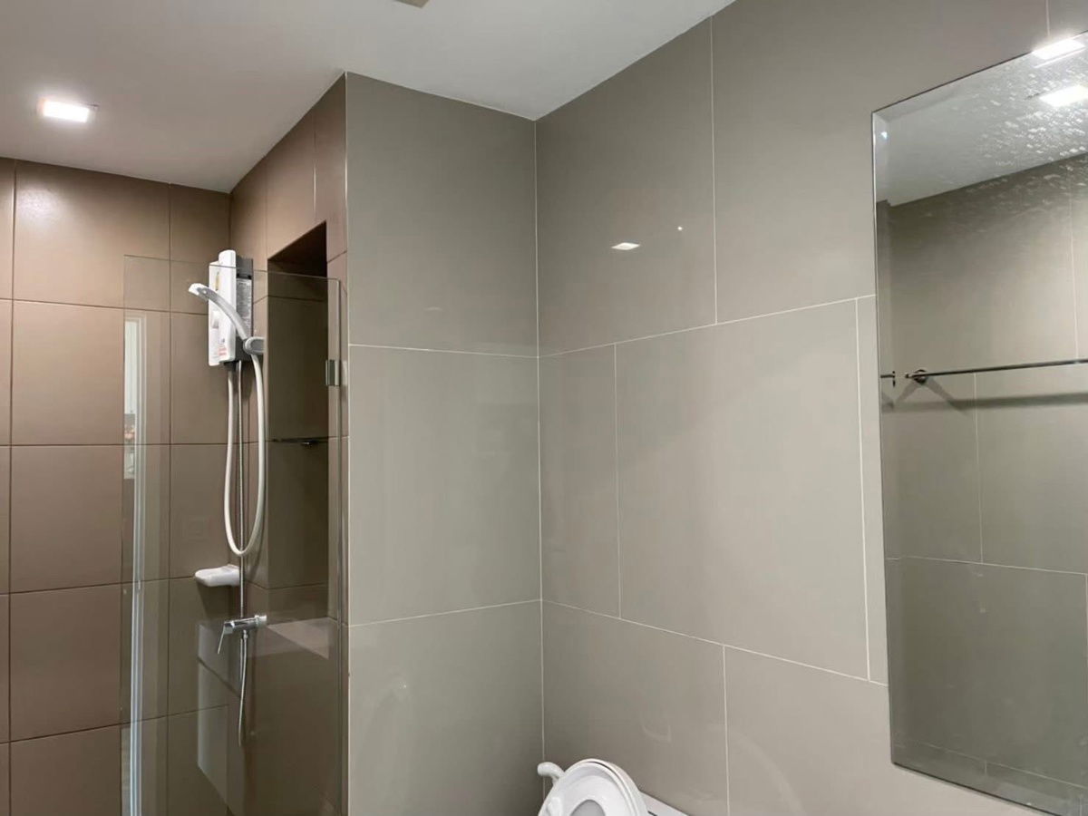 picture Y016🔥Urgent🔥 Rich Park @Triple Station Rama 9, vacant room, ready to move in, next to 3 electric train lines, Red Line, Yellow Line, APL Hua Mak, - 7/7