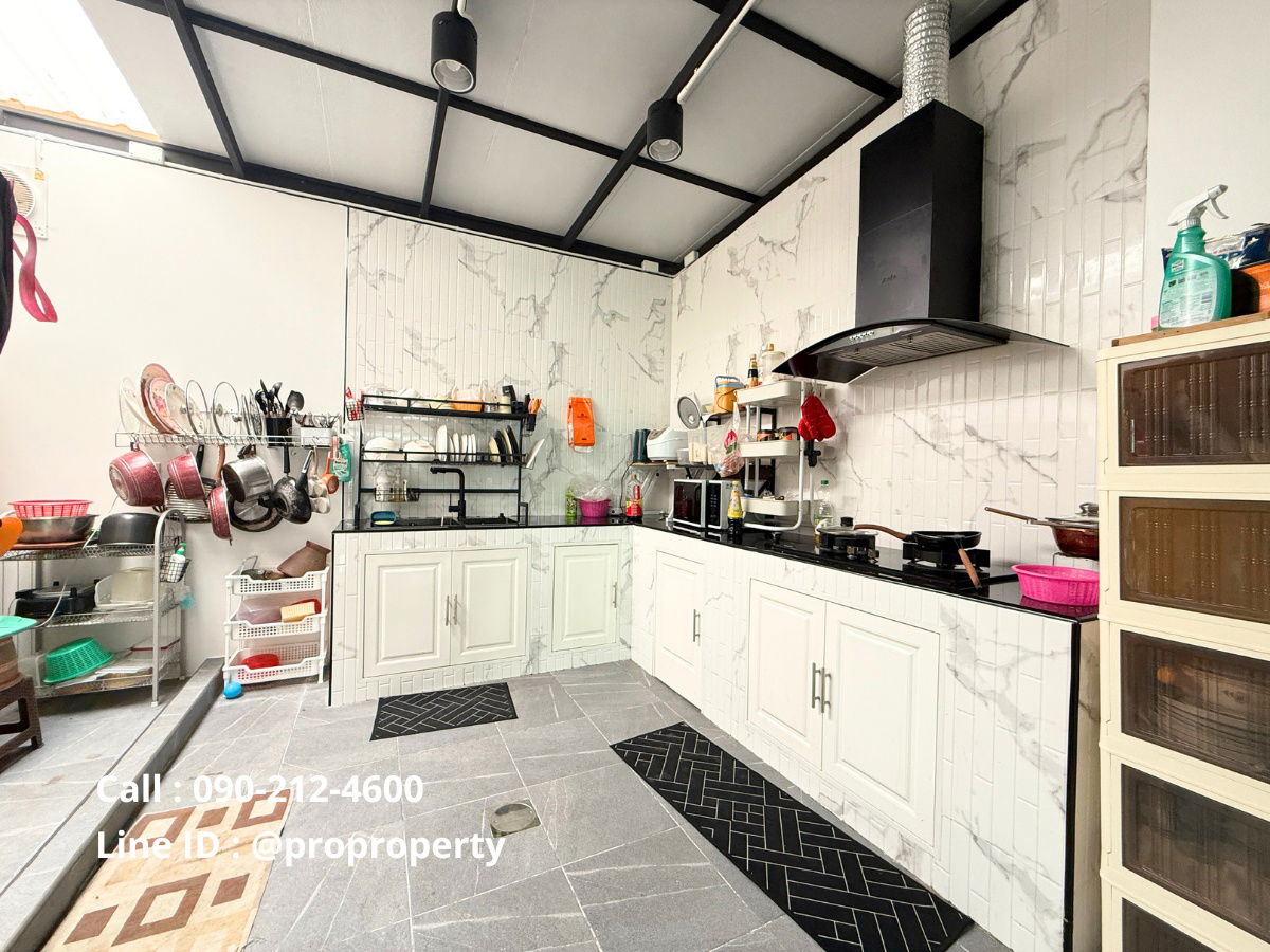picture Opportunity to find an affordable townhome in a prime location near the MRT | Baan Klang Muang Ratchada-Wong Sawang - 6/18