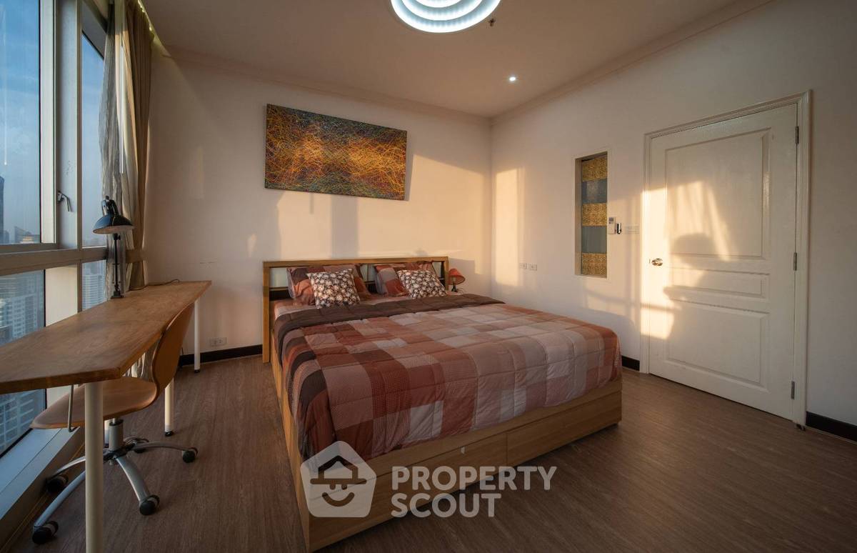 picture 3-BR Condo at The Waterford Diamond Tower Sukhumvit near BTS Phrom Phong (ID 512275) - 15/17