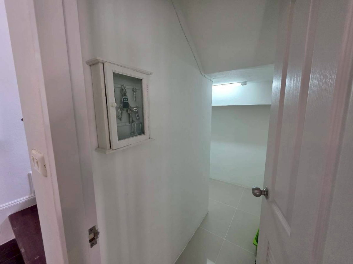 รูป ขายบ้านเดี่ยว สัมมากร ราชพฤกษ์ หลังใหญ่ สวย พร้อมอยู่ ติดถนนราชพฤกษ์ _BL164  - รูปที่ 18/42