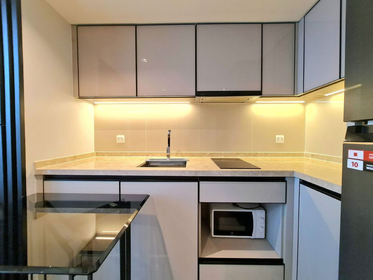 picture PFD-05627	 Condo for Rent:  The Reserve Phahol - Pradipat Schedule a viewing ■ Line: @propertyfinder	 - 5/10