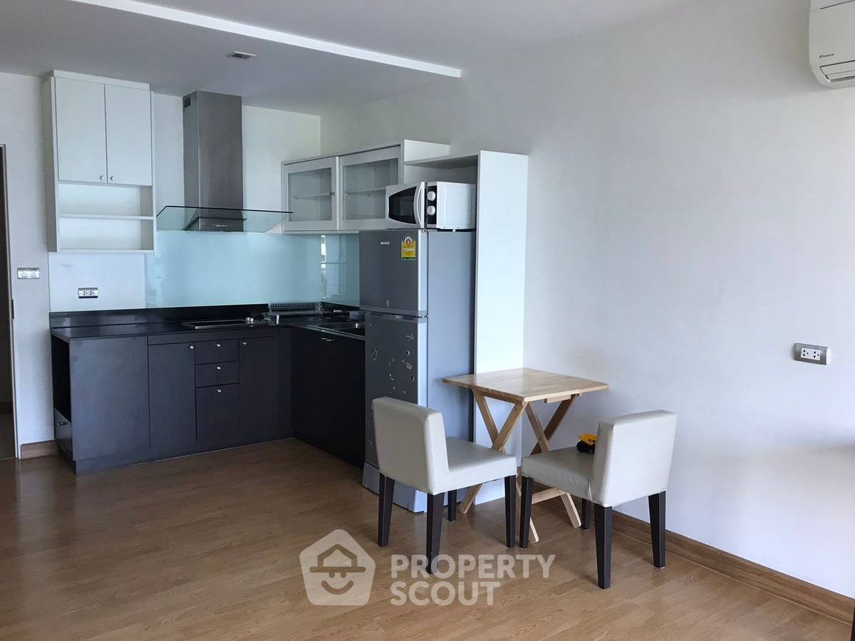 picture 1-BR Condo at Tree Condo Luxe Sukhumvit 52 near BTS On Nut (ID 1761115) - 3/13