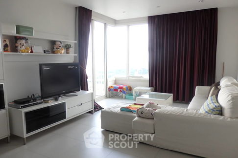 2-BR Condo at Manhattan Chidlom near BTS Chit Lom (ID 881768)