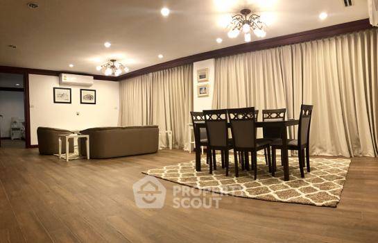 picture 2-BR Condo at Green Peace Mansion near MRT Kamphaeng Phet (ID 835532) - 1/12