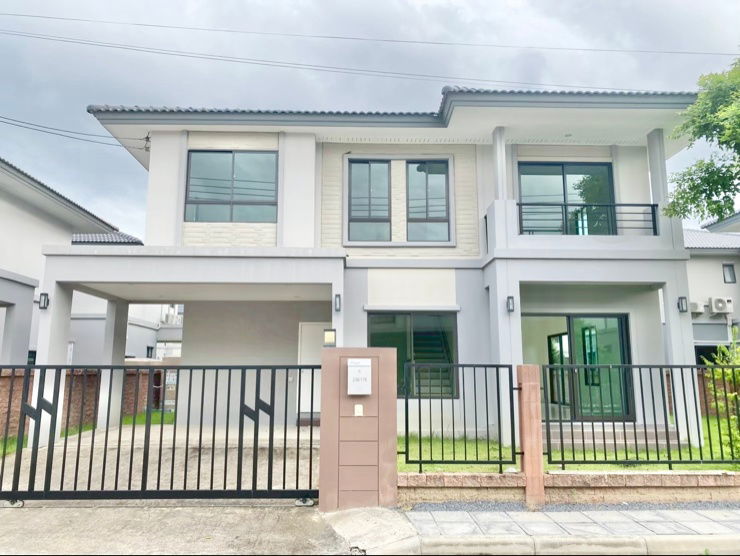 บ้านเดี่ยวให้เช่า : ให้เช่า The Plant Rangsit Avenue (เดอะแพลนท์ รังสิต อเวนิว) ติดถนนรังสิต-นครนายก ใกล้ฟิวเจอร์พาร์ค  ระหว่างคลอง 2 และ คลอง 3