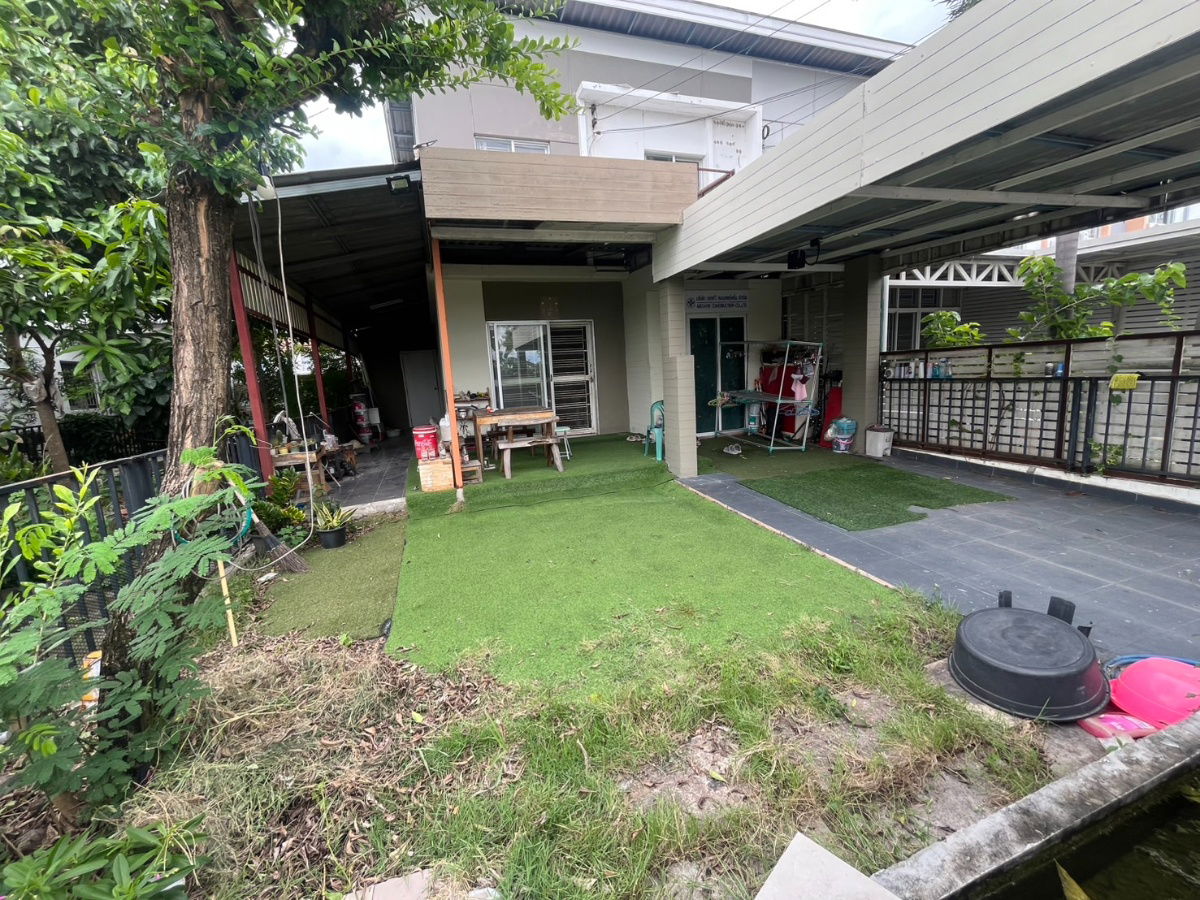รูป ทาวน์เฮ้าส์ 2 ชั้น โครงการ พฤกษา 64/2 ไกล้สถานีรถไฟฟ้าสายสีแดง (รังสิต) และสายสีเขียว (คูคต) คูคต-คลองหลวง คลองสาม คลองหลวง  (ราคา 2,300,000 บาท ) - รูปที่ 10/12