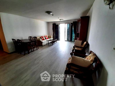 ขายคอนโด : คอนโด 1-ห้องนอน ที่ สุขุมวิท สวีท คอนโดมิเนียม ใกล้ BTS นานา (ID 891542)