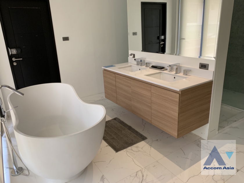 picture 🔼🔽 AccomA 📩 Home Office,Private Swimming Pool 5 BR House in Khlong Ton Nuea (AA22860) - 14/16