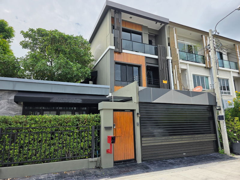 ขายโฮมออฟฟิศ : ขาย โฮม-ออฟฟิซ เดอะ แพลนท์ ซิตี้ แจ้งวัฒนะ เมืองทอง บรรยากาศรีสอร์ท พร้อมน้ำตก บิลด์อินครบ พร้อมอยู่_BL167