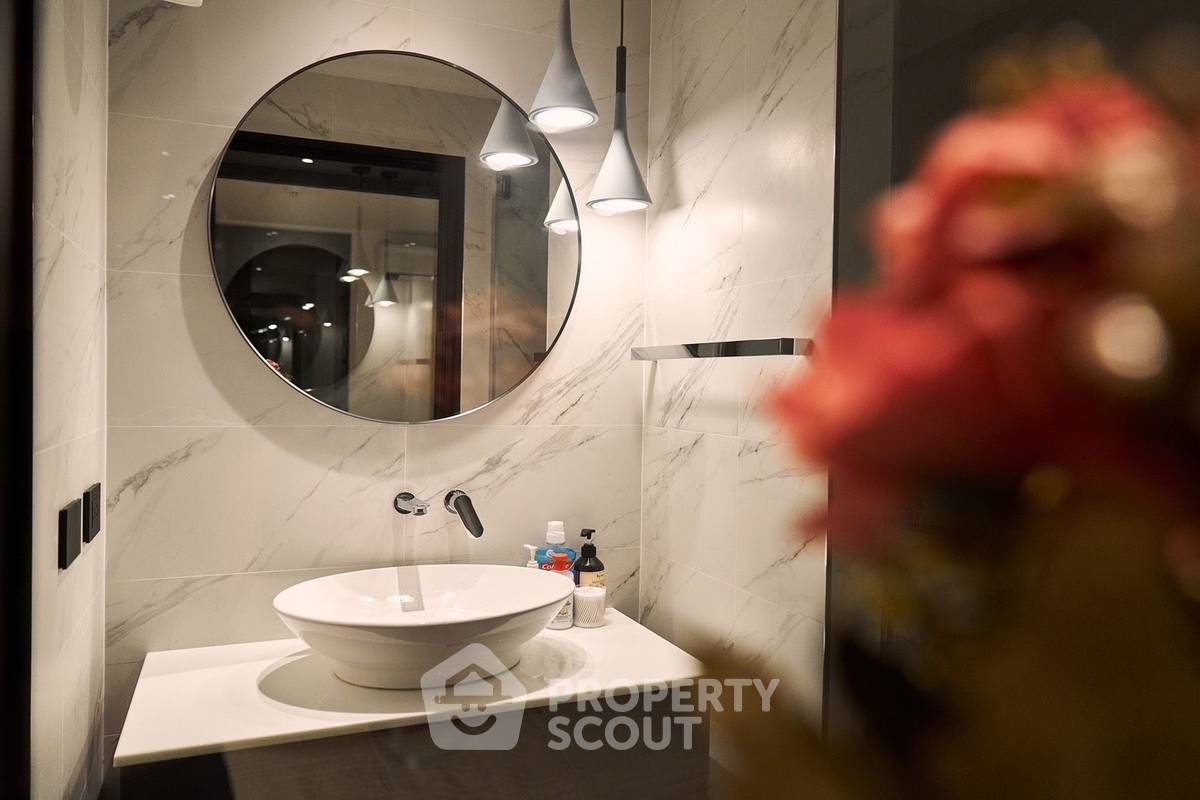 picture 3-BR Condo at JC Tower Thong Lor close to Phrom Phong (ID 2061482) - 3/8