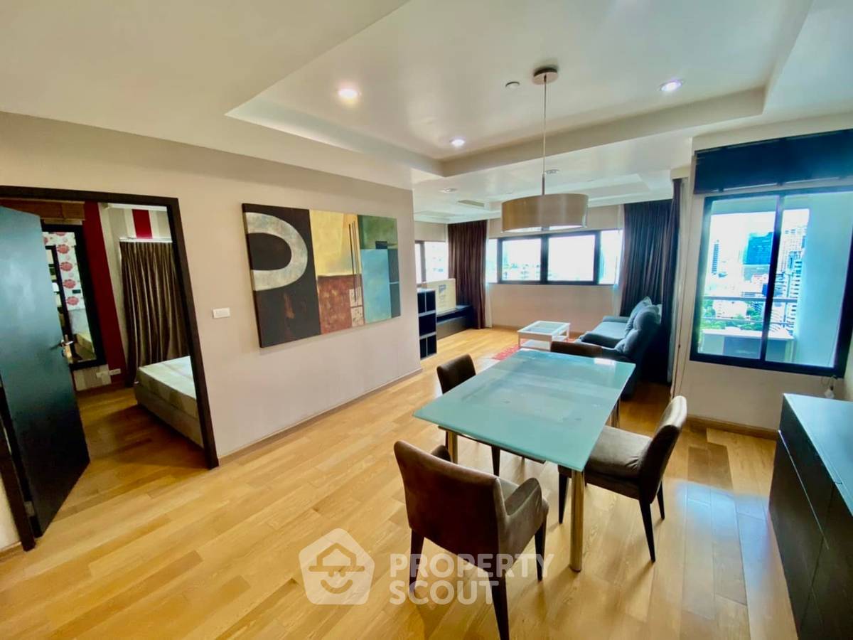picture 1-BR Condo at Sathorn Gardens near MRT Si Lom (ID 878138) - 1/12