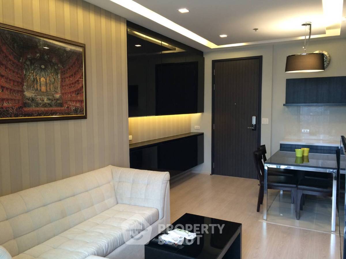 picture 2-BR Condo at Rhythm Sukhumvit 44/1 near BTS Phra Khanong (ID 944563) - 1/12