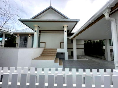 Houses for sale Nong Prue, Chonburi : Beautiful house for sale in Pattaya, Amorn Village, Huai Yai