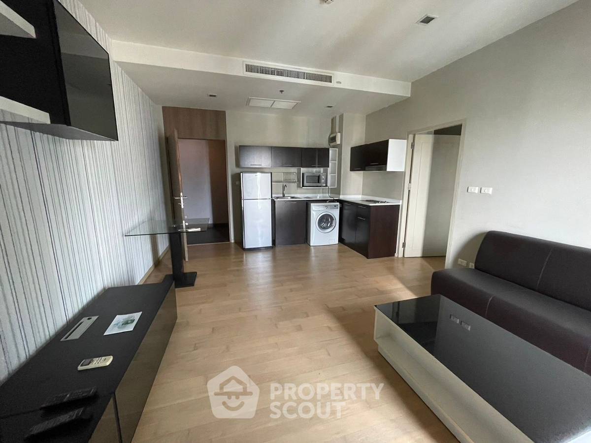 picture 1-BR Condo at Noble Reveal Ekamai near BTS Ekkamai (ID 510089) - 1/7