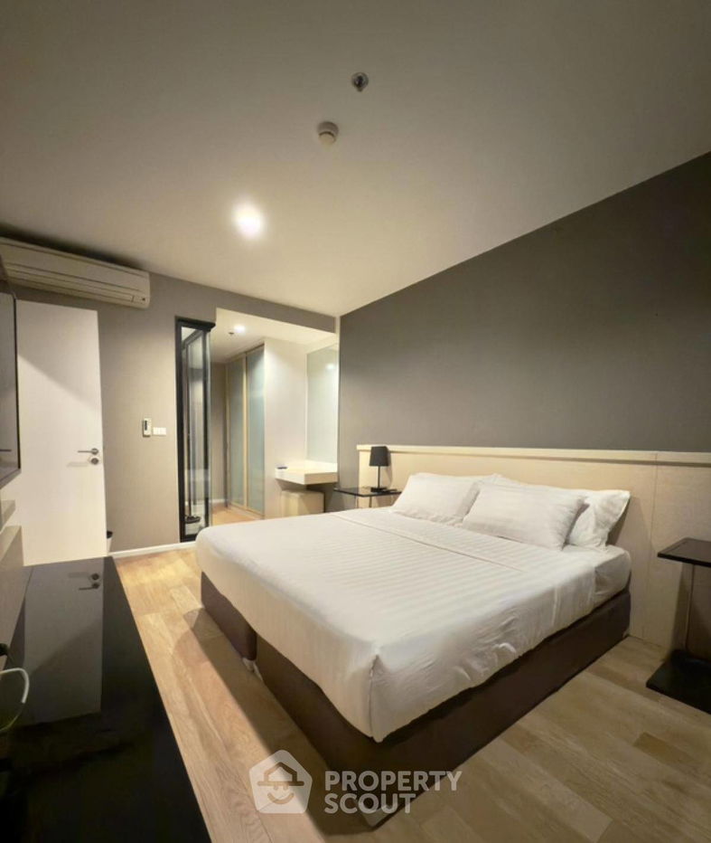 picture 2-BR Condo at Estella Ekkamai Condo (Movenpick Ekkamai) near ARL Ramkhamhaeng (ID 1995408) - 2/33