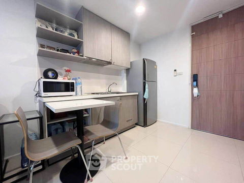 2-BR Condo at Whizdom @ Punnawithi Station near BTS Punnawithi (ID 2296185)