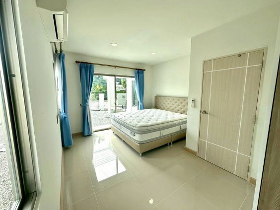 picture For rent Grand Valley Project: Bangsaen - Liang Nong Mon: 4 bedrooms, 3 bathrooms, house near the garden - 10/20