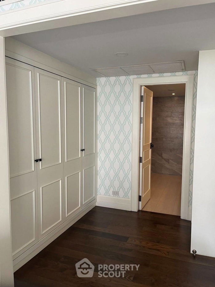 picture 2-BR Condo at Somkid Gardens Condominium near BTS Chit Lom (ID 2295105) - 6/20