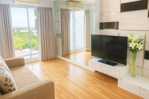 For sale: Lumpini Park Riverside Condo, 32 sq.m., by the Chao Phraya River