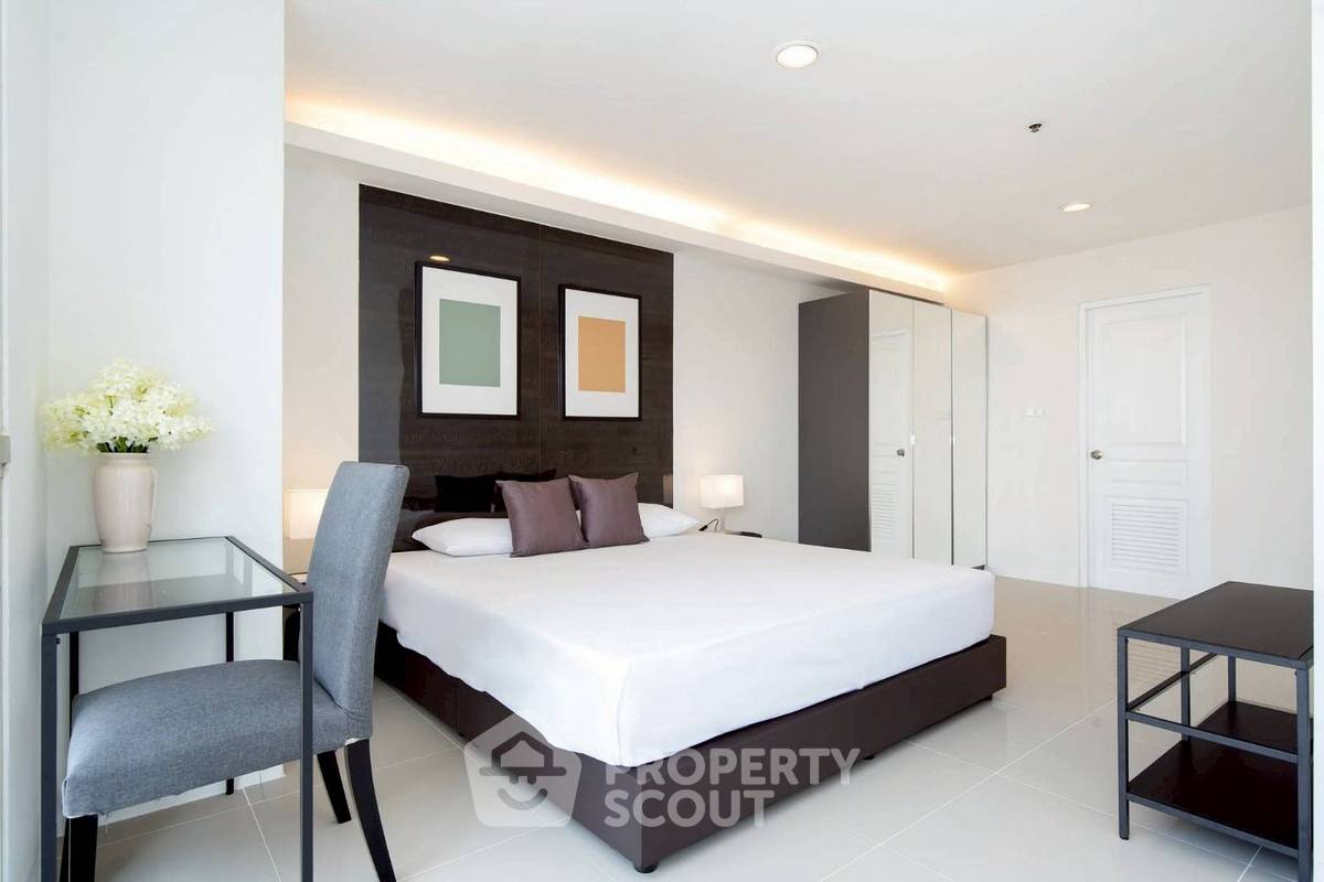 picture 2-BR Condo at The Waterford Diamond Tower Sukhumvit near BTS Phrom Phong (ID 2279634) - 11/12