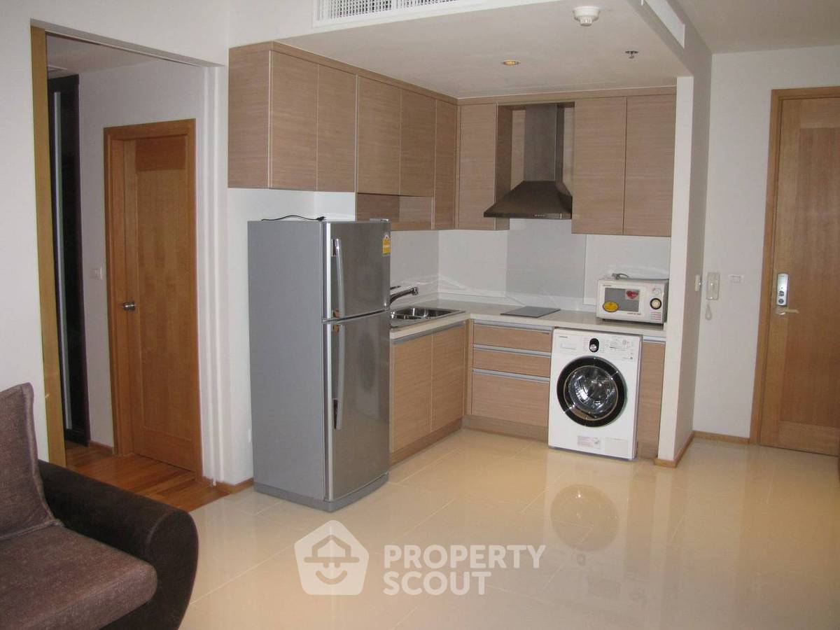 picture 1-BR Condo at The Emporio Place near BTS Phrom Phong (ID 362927) - 5/10