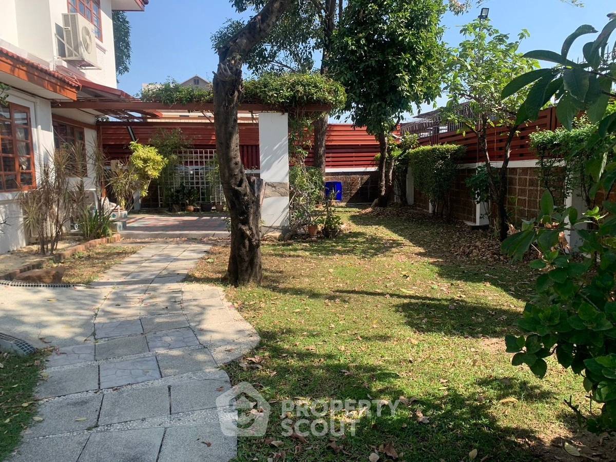 รูป บ้าน 4-ห้องนอน ที่ ลดาวัลย์ ศรีนครินทร์ ใน สำโรงเหนือ (ID 2006422) - รูปที่ 6/6