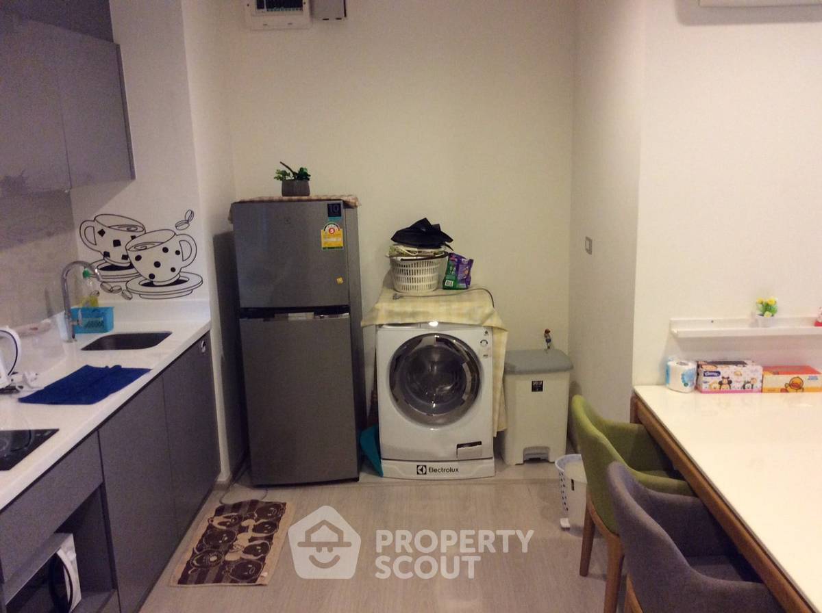 picture 2-BR Condo at Rhythm Asoke near MRT Phra Ram 9 (ID 438636) - 2/9