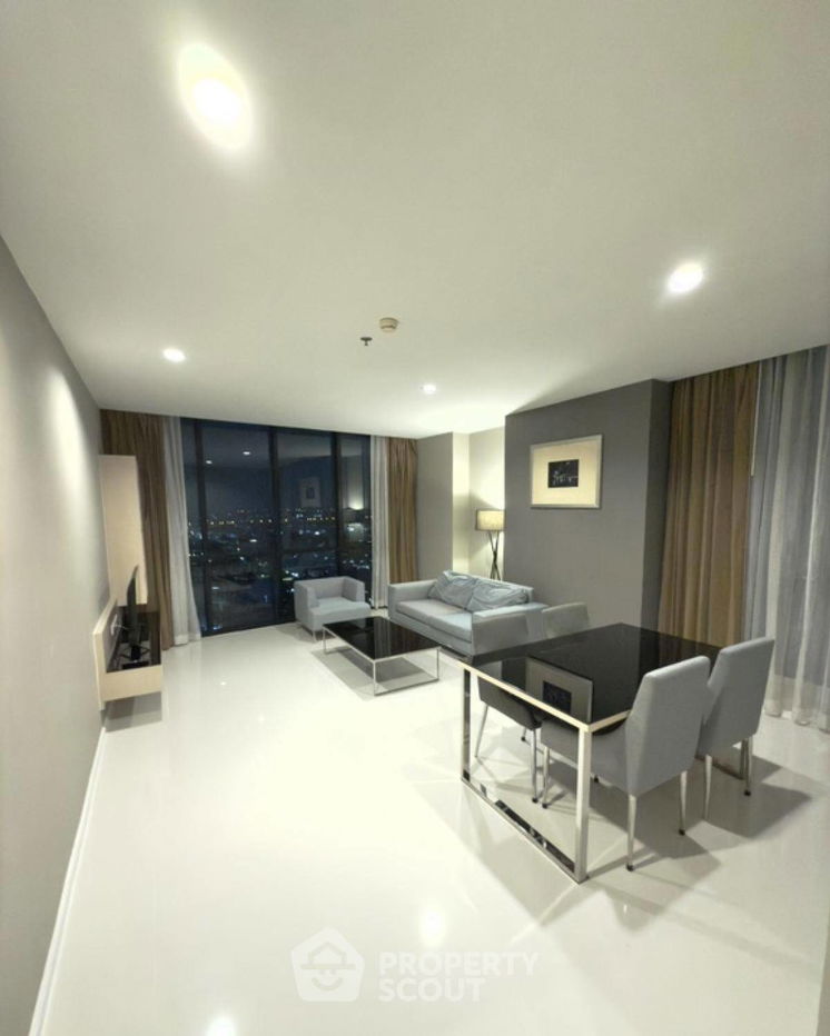 picture 2-BR Condo at Estella Ekkamai Condo (Movenpick Ekkamai) near ARL Ramkhamhaeng (ID 1995408) - 9/33