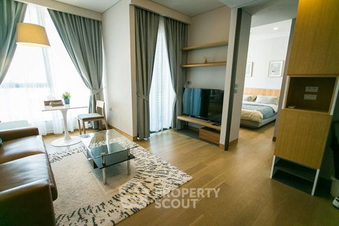 1-BR Condo at The Lumpini 24 near BTS Phrom Phong (ID 449421)