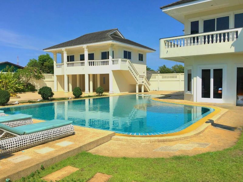 picture For sale: Large luxury detached house in Bang Saray area, seaside, Sattahip, Chonburi - 2/20