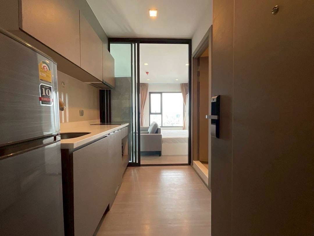 picture 🔥P1142 Urgent!!️ Condo for rent Life Asoke Rama9, near SWU. Beautiful room, fully furnished, with Anu, super discount price. - 7/9