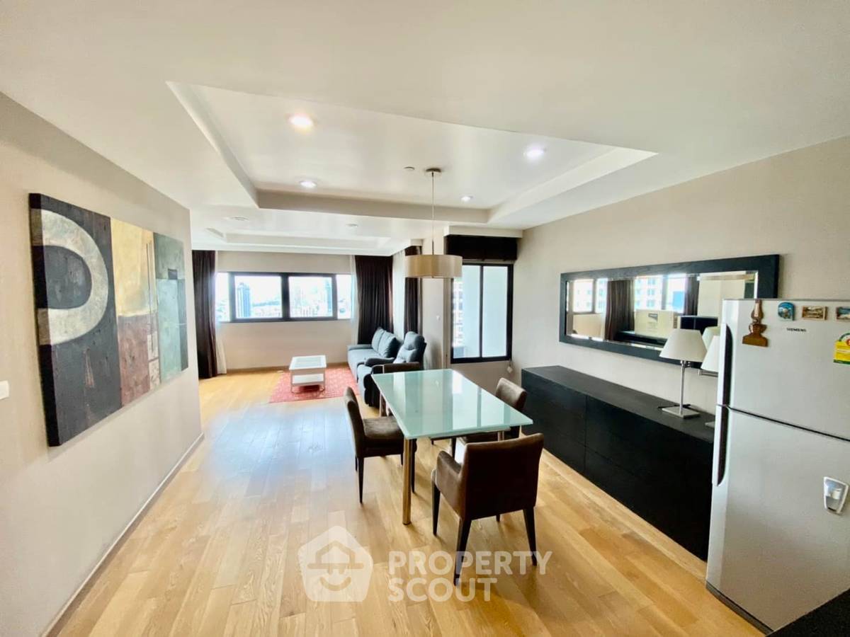 picture 1-BR Condo at Sathorn Gardens near MRT Si Lom (ID 878138) - 2/12