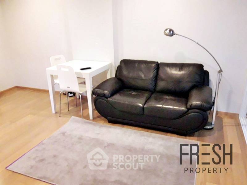รูป คอนโด 1-ห้องนอน ที่ ไฮฟ์ สุขุมวิท 65 ใกล้ BTS เอกมัย (ID 884587) - รูปที่ 1/6