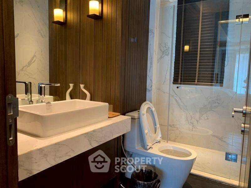 picture 3-BR Condo at The Crest Sukhumvit 24 near BTS Phrom Phong (ID 2285429) - 14/14
